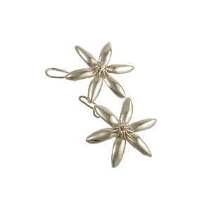Pūāwānanga Flower Earrings