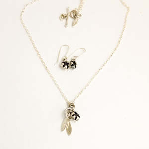 New: Red Mānuka Seedpod Set — Necklace and Earrings