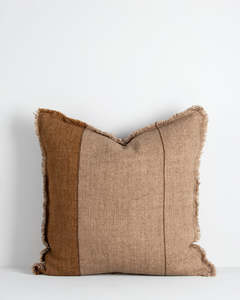 Baya: Frankton Cushion Caramel 50x50