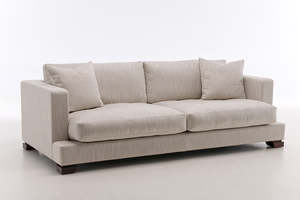 Living: George 2.5 Seater Hval Steel