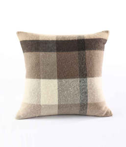 Cushions: Lodge Cushion, Mocha