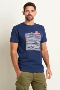 Brakeburn: Brakeburn Sitting Surfers Tee