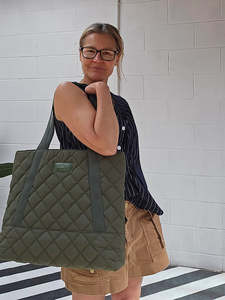 Hello Friday: Hello Friday Taylor Tote