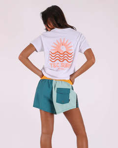 T&C Surf Sunset Puff Tee
