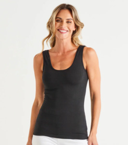 Betty Basics Emma Scoop Top