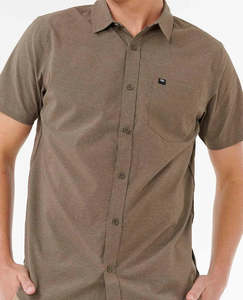 Mens Shirts: Rip Curl Aerotech Short Sleeve Shirt