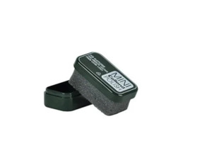 Mens Footwear: Collonil Mini Polish