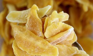 Dried Fruit Nuts: Mango Slices