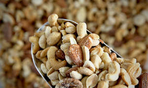 Mixed Nuts, Natural