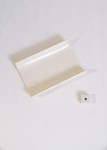 Re Form Select: Yukari Ceramic Plate with Incense Stand, White