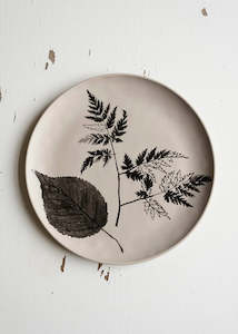 Ceramics: Saltholment Plate, Beige/ Black