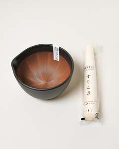 Motoshige Japanese Ceramic Mortar and Pestle - Black