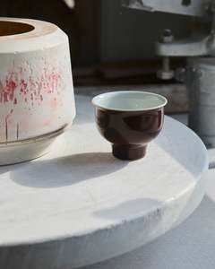 Ceramics: 1616 / arita japan MANZ Tea Cup - Brown