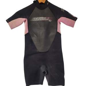 Kids ONEILL wetsuit size 8