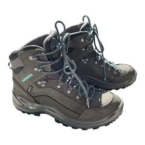 Hiking Boots: Near New Lowa Renegade GTX boots — UK 5.5 / EU 39 / US Women’s 7.5