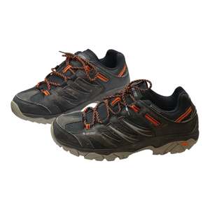 Hiking Boots: Hi-Tec Tarantula Low WP Women's Hiking Shoes UK 7.5