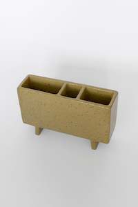 Ceramics: Gifts for Gaza Misma Anaru Organiser - Onepū