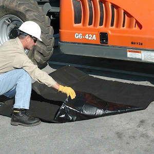 Spill Kits Accessories: Absorbent Tarp 1.5 x 1.5m