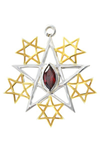 Crystal Jewellery: Quintessence