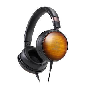 Headphones: AUDIO TECHNICA - ATHWP900 HEADPHONES *NEW*