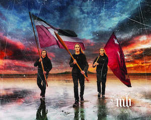 Maryanne Bilham Photography: ALIEN WEAPONRY - LIMITED EDITION MARYANNE BILHAM PHOTOGRAPHIC PRINT *NEW*