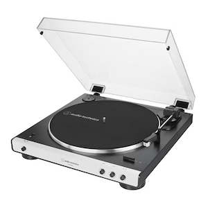 AUDIO TECHNICA-ATLP60XBT AUTOMATIC TURNTABLE WITH BLUETOOTH WHITE/BLACK *NEW*