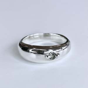 Art 1: BEBE MAE - ORB RING WHITE SAPPHIRE *NEW*