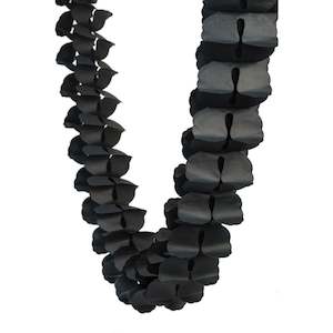Emergency Response: Black Honeycomb Garland (4m)