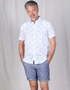 Summer Essentials For Men: Waihi Blue Floral Short Sleeve Shirt
