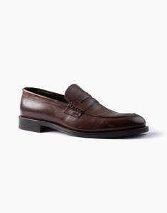Footwear Mens: Boston Brown Penny Loafer