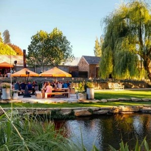 Wine Hopper – Flexi Tour Queenstown – 1 person