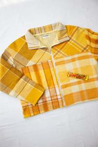 Outwear: Jelly Jacket - Pixie Caramel 💛 (XL)