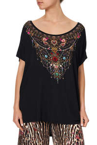 Camilla 1: CAMILLA "A Girl Like You" Loose Fit Tee