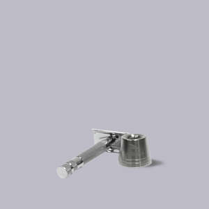 Aermeda | Razor with Stainless Steel Stand
