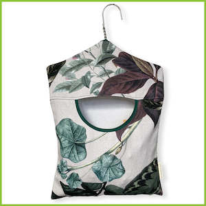 Home And Kitchen: Cotton Peg Bag - Botanical Leaves