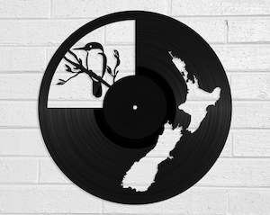 NZ Map & Kingfisher
