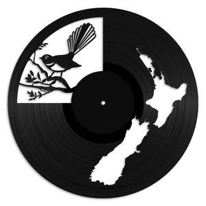 NZ Map & Fantail