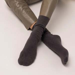 Clothes Beauty: Possum Merino Socks - H Poppy Seed | NOOAN