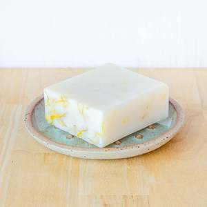 Kitchen: Soap Dish Pottery | L&L