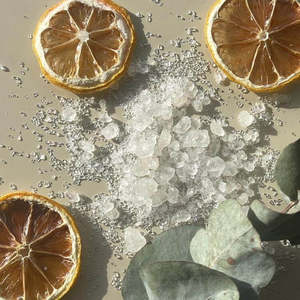 Bathroom Body: Magnesium Bath Salts - DETOX | REVOLOGY