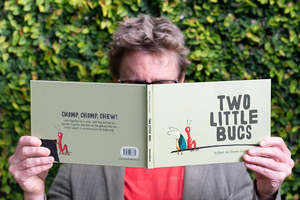 Books: TWO LITTLE BUGS | MARK SOMMERSET