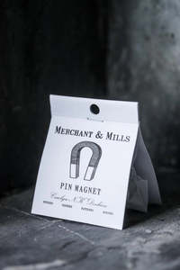 PIN Magnet | M&M
