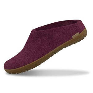Clothes Beauty: Slip-On CRANBERRY | GL