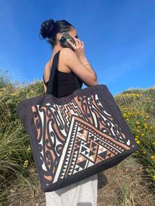 Accessories: Maunga Teitei Canvas Tote Bag