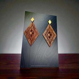 Rimu Earrings - Niho Taniwha