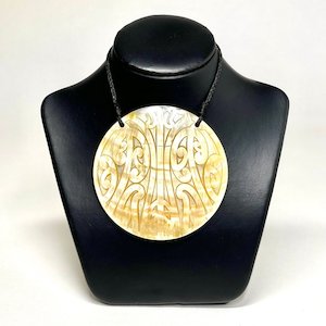 Accessories: Gold Mother of Pearl Pendant - Mangopare - 70mm w/out case