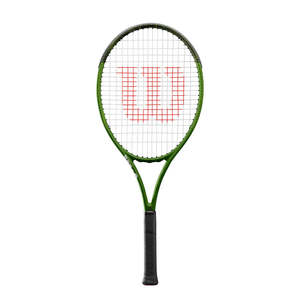 Junior Tennis Rackets: Wilson Blade Feel Comp 26 Junior Tennis Racket