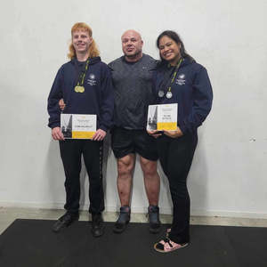 Onlinc Coaching: Powerlifting Program 12 weeks