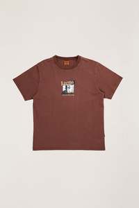 Mens T Shirts: Tune In Vintage Ss T-Shirt Chocolate