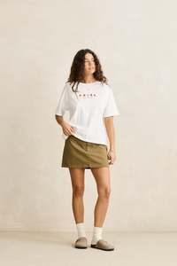 Womens T Shirts: Mila Raglan T-Shirt Vintage White